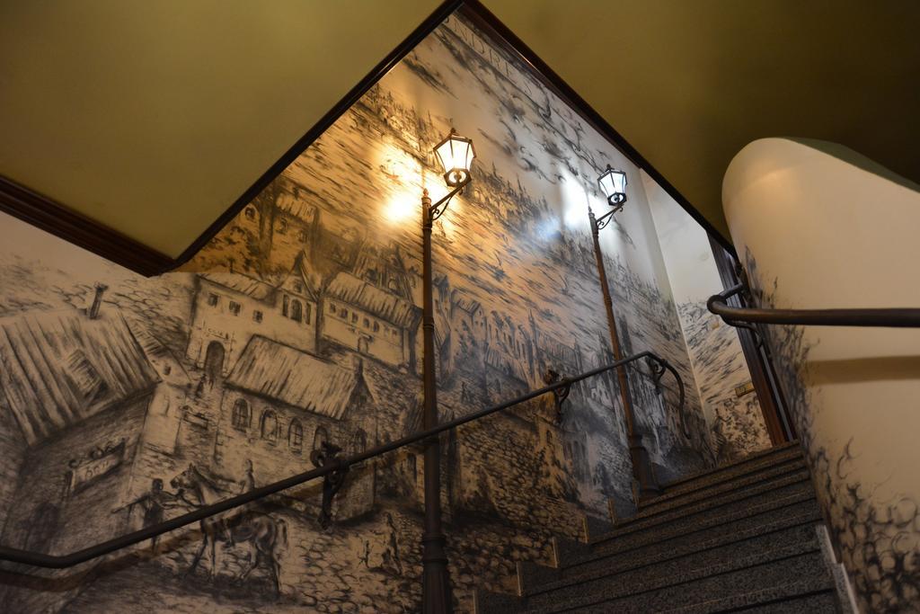 Atrium Hotel Iwano-Frankiwsk Exterior foto