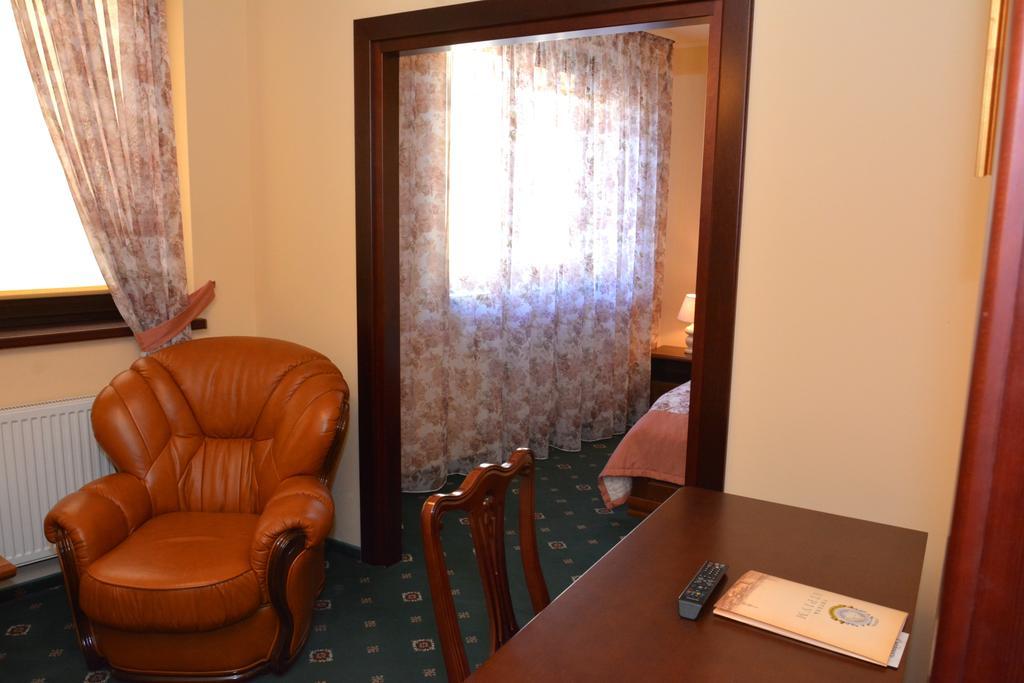 Atrium Hotel Iwano-Frankiwsk Zimmer foto