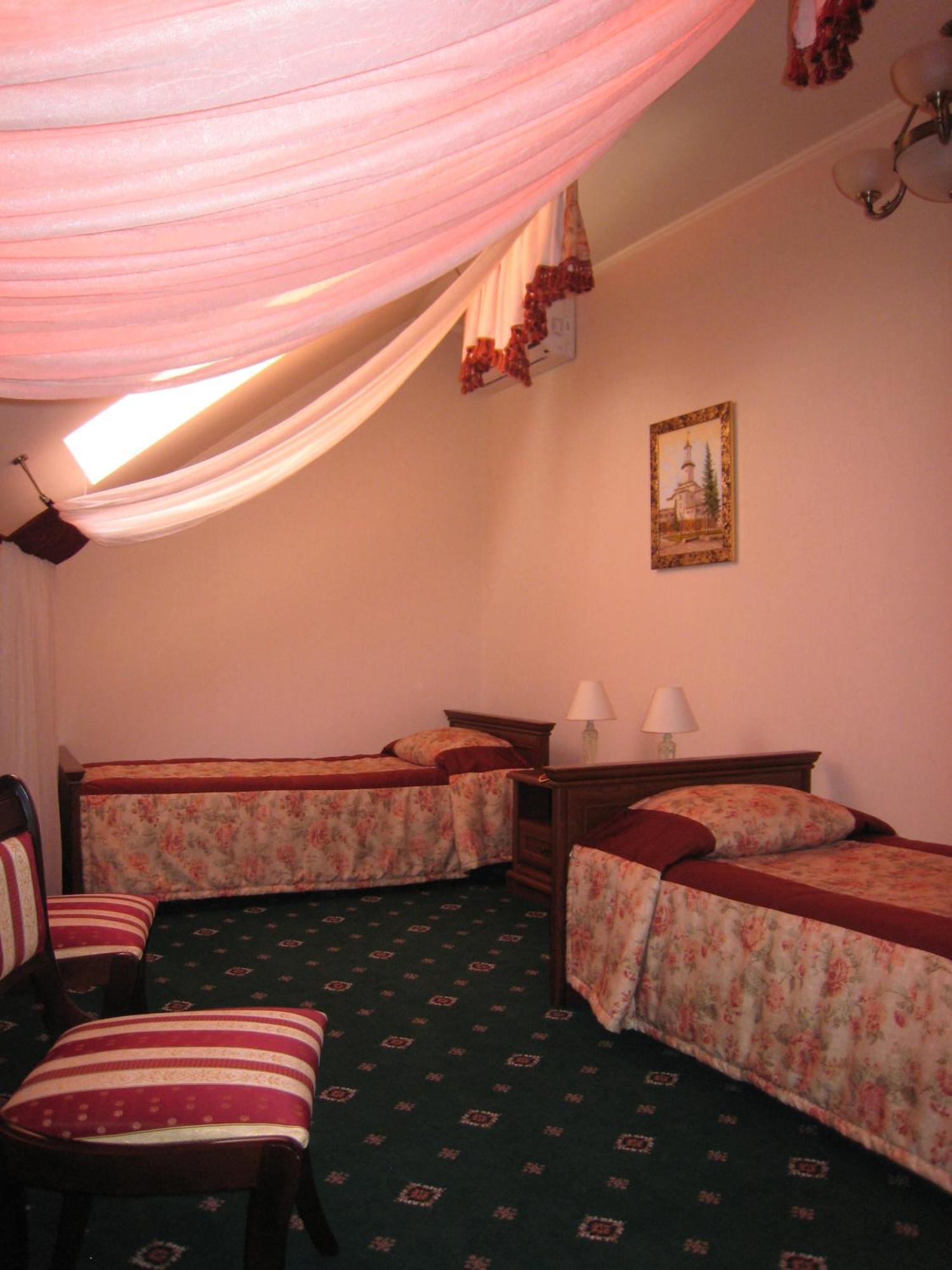 Atrium Hotel Iwano-Frankiwsk Exterior foto
