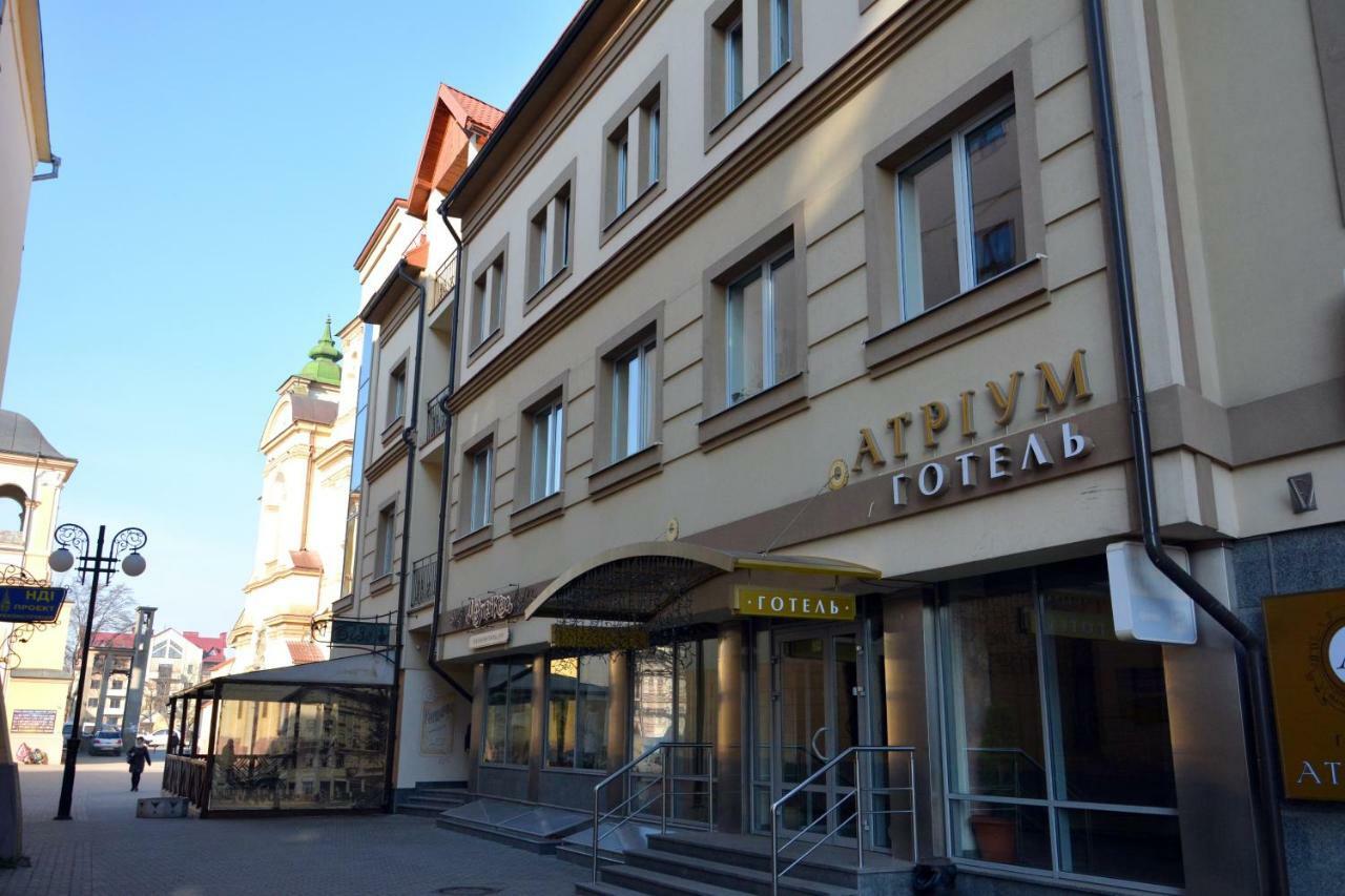 Atrium Hotel Iwano-Frankiwsk Exterior foto